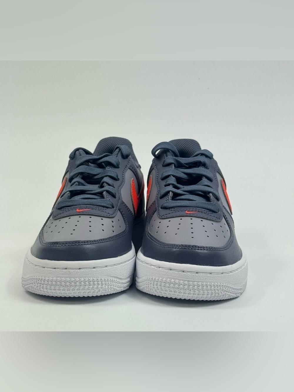 Nike Air Force 1 GS 'Cement Grey Light Carbon' size 6Y